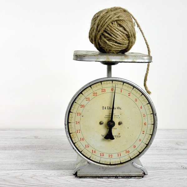 Vintage Rustic Metal Scale / Industrial Decor /