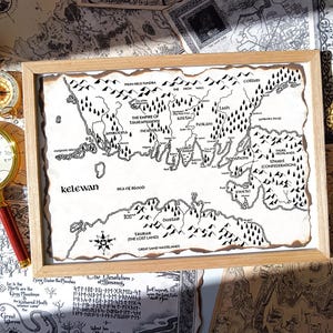 Riftwar-cykeln, Kelewan-karta, Triagias kontinentkarta, Raymond E. Feist-karta, Imperietrilogikarta, Magikerkarta, Silverthorn-karta, Booklove