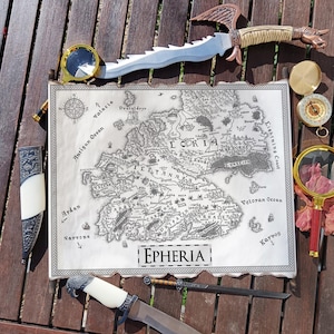 Mapa de ficción - De sangre y fuego - Pergamino hecho a mano, Mapa de Epheria, Mapa de libros, Mapa de los atados y los rotos, De oscuridad y luz, Regalo libresco