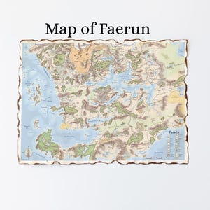 Può includere: Una mappa dettagliata di Faerun con un aspetto simile alla pergamena. La mappa presenta varie forme di rilievo, corpi idrici e dettagli geografici, con un bordo con bordi bruciati. Il titolo "Map of Faerun" è visualizzato in alto.
