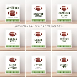 Könnte beinhalten: Eine Sammlung von acht 20,32 x 25,4 cm großen Schildern mit Football-Motiv. Jedes Schild zeigt eine braune Football-Grafik und Texte wie "Autogramm", "Hydrationsstation", "Konzessionsstand", "Karten & Geschenke", "Umkleideraum", "Souvenirladen".