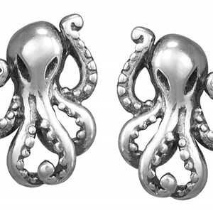 Tiny Octopus Internally Threaded Flatback Labret • tragus stud • conch earring • helix • cartilage piercing • Animal Flat Back Gift for love