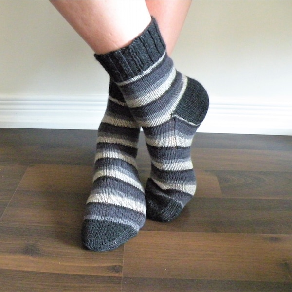 Mens Hand Knit Merino Wool Socks, Gray Striped, Winter Sport