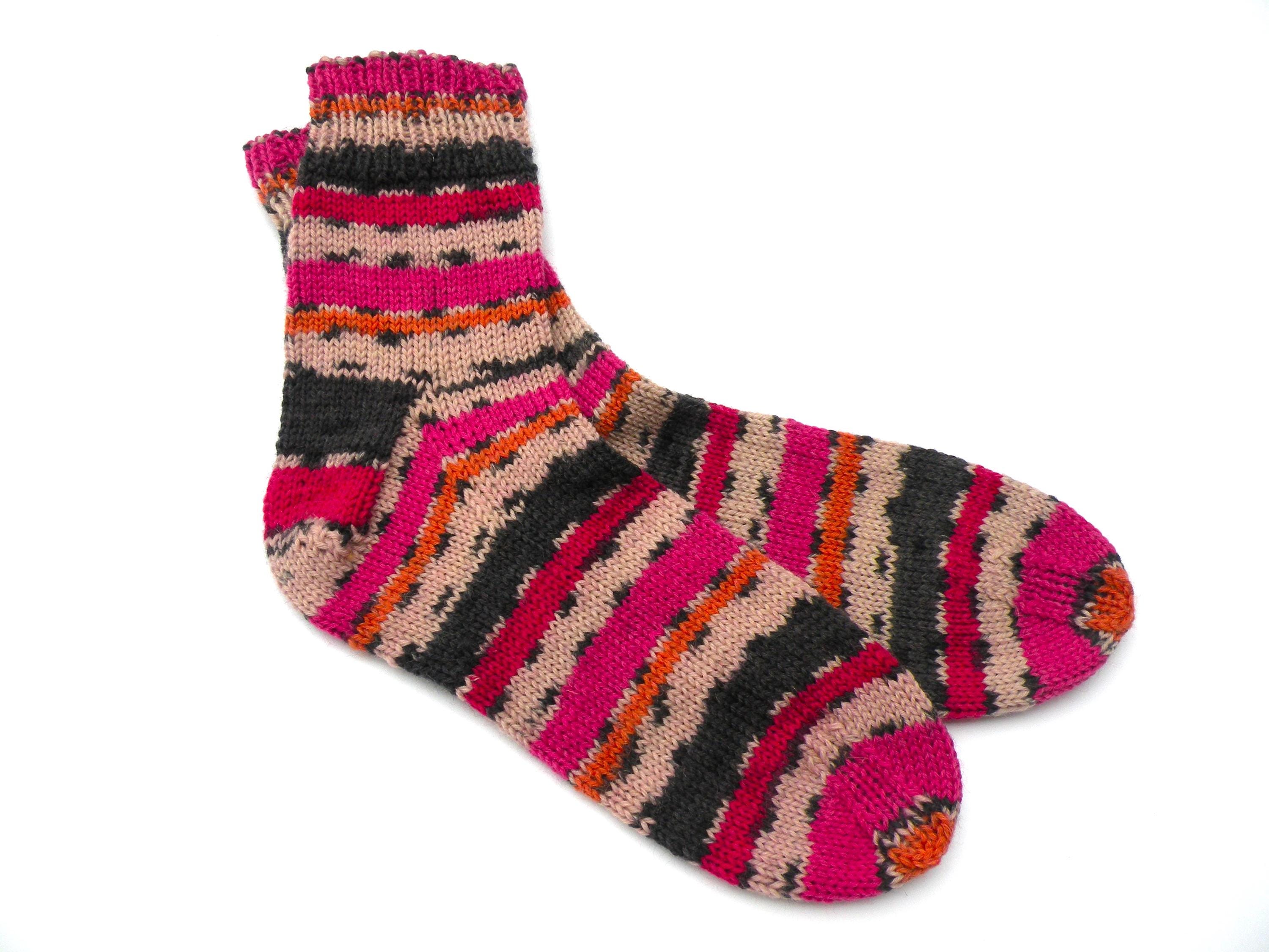 Womens Hand Knit Wool Socks for Hiking, Boots, Sneaker, Yoga, Winter Sports, House Bed wool socks, Gift for Her, Mother, Sister, Wife