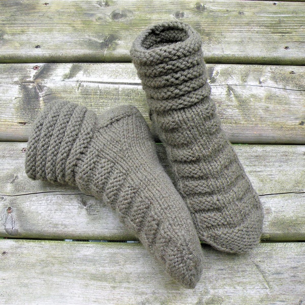 Botines de lana tejidos a mano: pantuflas gruesas verde oliva, tallas 7-9 de EE. UU.