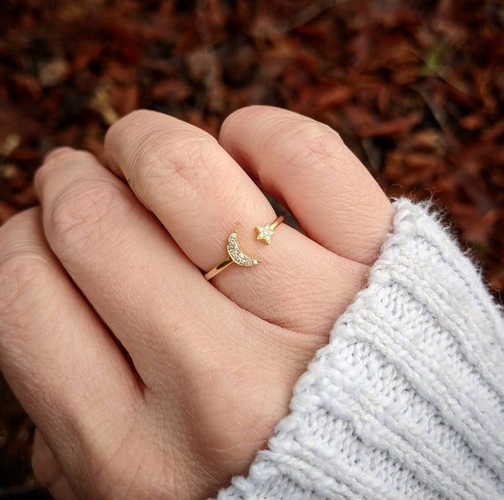 Buy Moon Opal Ring, Valentine Gift, Best Friend Gift, Boho Rings, Moonstone  Ring, Opal Midi Ring,opal, Gold Rings, Moon Ring,valentines Day Gift Online  in India - Etsy