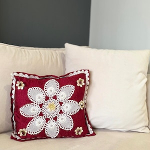 Custom pillow, embroidered pillow, lumbar pillow, square pillow, needlepoint pillow, decorative pillow, valentines decor home decor,handmade