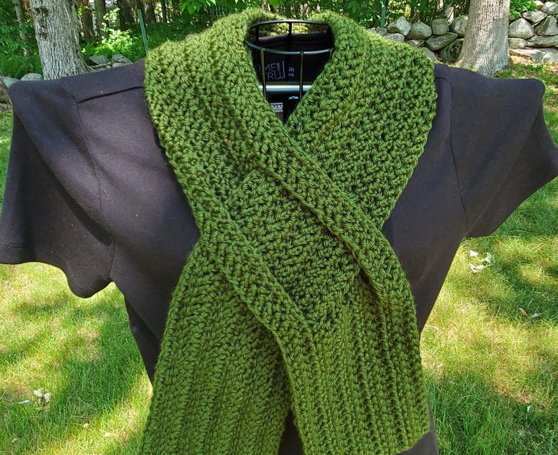 CROCHET PATTERN Cranmore Scarf / Double Keyhole Scarf / Spring Scarf / PDF Downloadable Pattern image 1