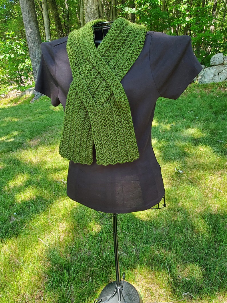 CROCHET PATTERN Cranmore Scarf / Double Keyhole Scarf / Spring Scarf / PDF Downloadable Pattern image 5