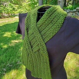 CROCHET PATTERN Cranmore Scarf / Double Keyhole Scarf / Spring Scarf / PDF Downloadable Pattern image 4