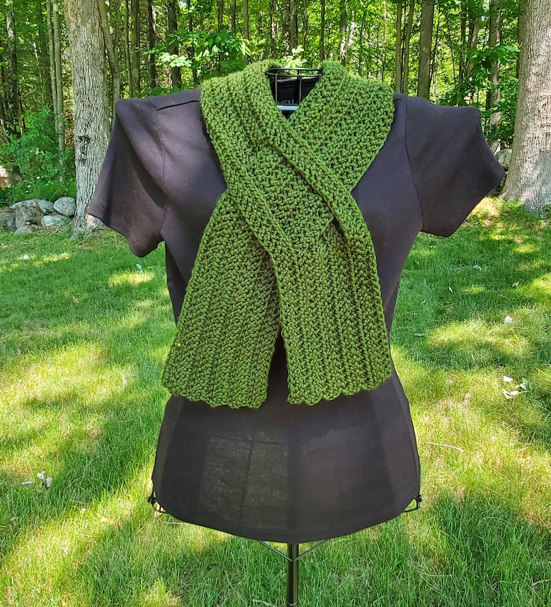 CROCHET PATTERN Cranmore Scarf / Double Keyhole Scarf / Spring Scarf / PDF Downloadable Pattern image 2