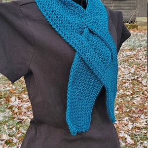 CROCHET PATTERN Crawfcrd Double Keyhole Scarf / Neck Warmer / PDF Pattern image 5