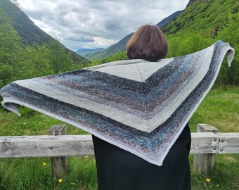 KNITTING PATTERN – Vineyard Scarf | Triangle Shawl | Knit Wrap | PDF Pattern