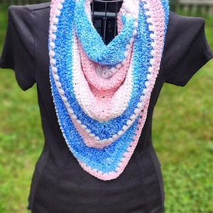CROCHET PATTERN - Meredith Scarf / Crochet Triangle Scarf / Triangle Wrap Pattern/ PDF Download