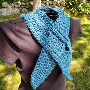 CROCHET PATTERN Conway Scarf / Keyhole Scarf / Double Keyhole / PDF Download image 2