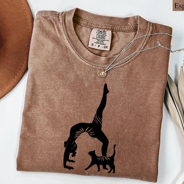 Yoga Cat Shirt, Yoga Lover Shirt, Cat Mom Gift, Gift for Yogi, Meditation Shirt, Yoga Tee, Yoga Sweatshirt, Cute Cat Shirt, Cat Lovers Shirt