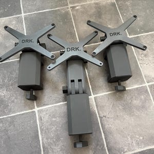 Winwing Viper MIP adjustable mounting system.