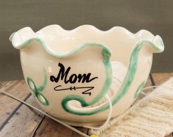 Ceramic Yarn Bowl, Mom or custom Name, Knitting Bowl, Wheel thrown Crochet Bowl, White Handmade Ceramics, knitter gift - MADE TO ORDER