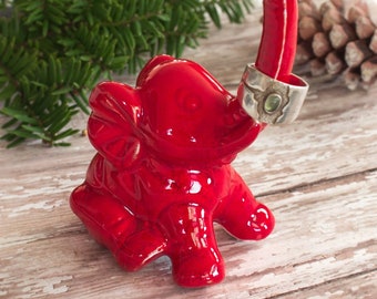 Red Elephant ring holder, jewelry Ring Holders, Mother's Day gift, handmade ceramic, Lucky Elephant Decor, unique  gift, for her