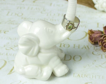 White Elephant ring holder, Wedding gift, bridesmaid gifts, engagement gift, Lucky Elephant, jewelry Ring Holder, Mother's Day gift, for her