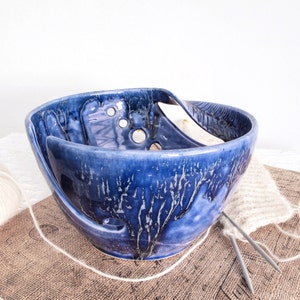 Cobalt Blue Yarn Bowl, knitting bowl, Large ceramic Crochet Bowl, Handmade Pottery bowl, twisted Leaf handle, knitter gift image 2
