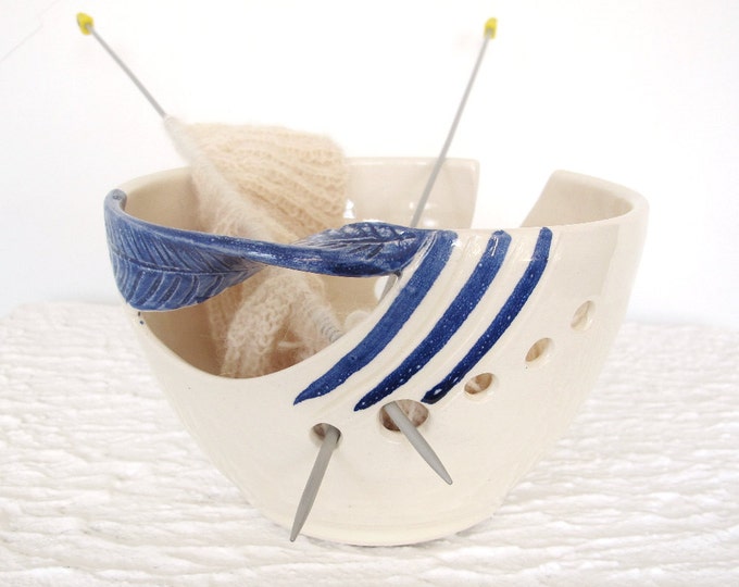 Ceramic Yarn bowl, yarn Holder, Knitting Bowl, handmade Pottery, modern White, blue twisted leaf, knitter gift, MADE TO ORDER