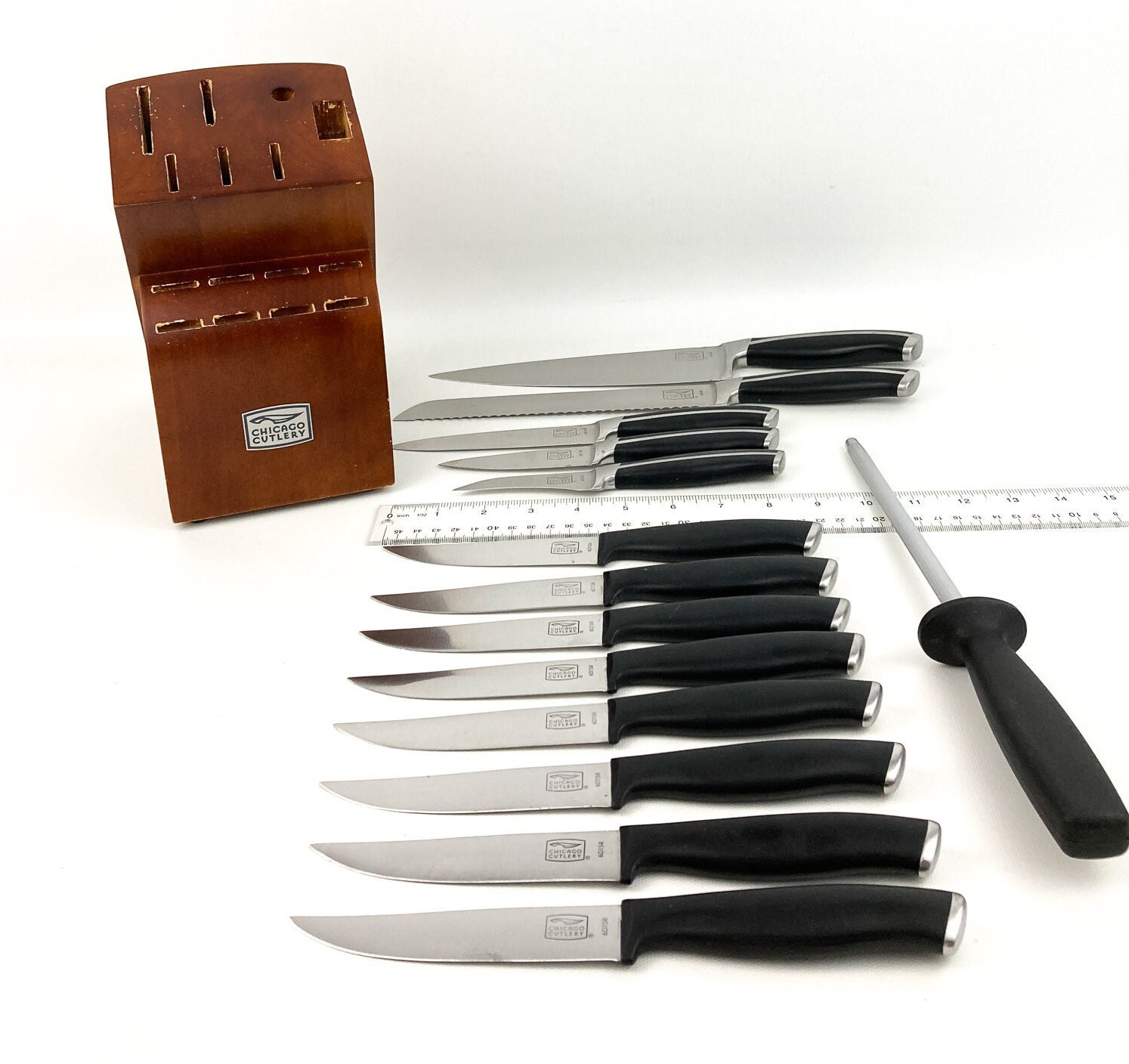 Vintage Chicago Cutlery 6 piece steak knife set with block. - Rocky  Mountain Estate Brokers Inc.