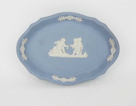 Wedgewood Covered Trinket Dish