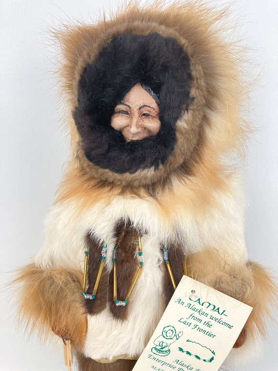 MEMELUK Woman Eskimo Doll “CAMAI” Alaska 16