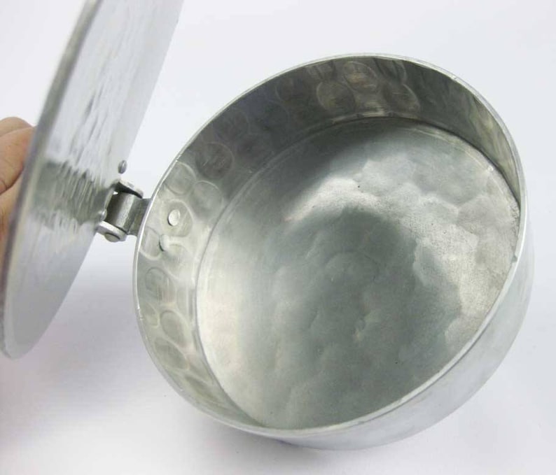 Hammered Aluminum Everlast Hand 552 Silent Butler Etsy