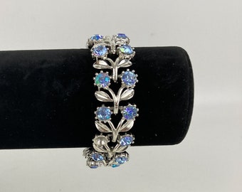 Vintage Irridescent Aurora borealis blue Or Roski Crystal’s Bracelet  7" Silver Tone Heavy Metal 1950's