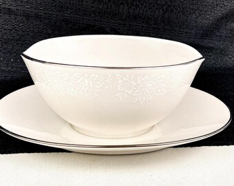 Vintage Noritake Ivory China Ambrosia #7567 Japan Gravy Boat Attached Underplate Circa 1960's