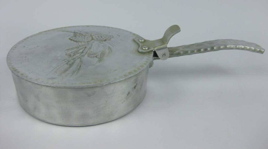 Hammered Aluminum Everlast Hand 552 Silent Butler Etsy