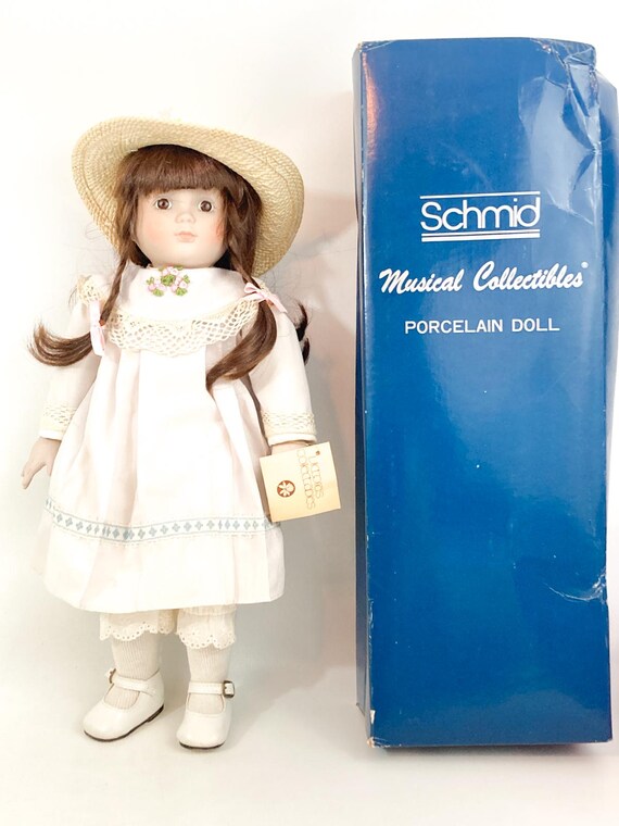 Vintage Victoria Impex Collectible Zasan Porcelain Musical Doll