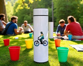 Paquete de maquetas de botellas para llevar en bicicleta, 12 plantillas PSD con objetos inteligentes No58