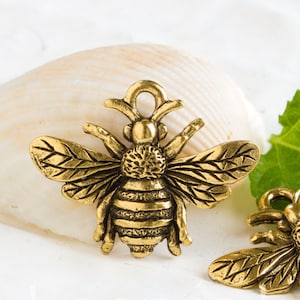 Bee Charms, Antique Gold or Silver, Bumble Bee, Boho Bee pendant, woodland bee charm, Spring bugs, Made in USA, 17x23mm