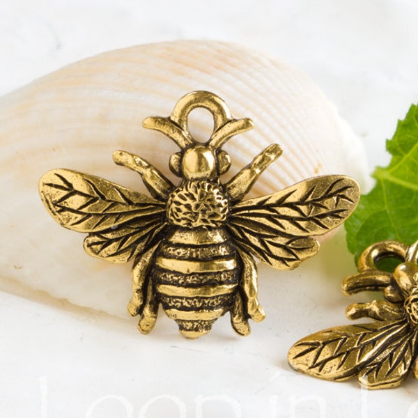 10% SALE, Bienenanhänger, antikes Gold oder Silber Hummel, Boho Bee Anhänger, Waldbienencharme, Frühlingskäfer, Made in den USA, 17x23mm