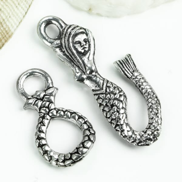 Mermaid Hook & Eye Toggle clasp Beautiful Antique Silver lead free Pewter Beach jewelry sea fantasy nautical clasps Made in USA 1set