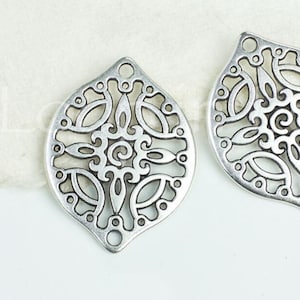 Filigree Connector, Drop, Antique Silver with 2 Holes bracelet bead, oval Metal Casting, European zamac 29x22mm 1pc