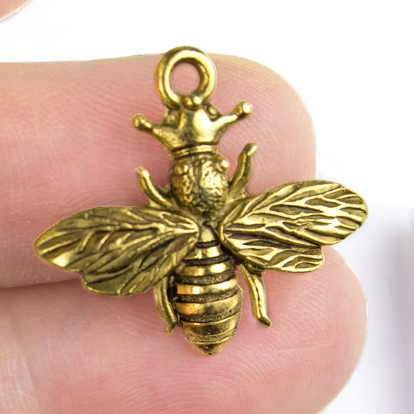 10%OFF, Queen Bee With Crown Charms, Antique Gold, Boho Bee pendant, woodland bee charm, Spring bugs, lead free Pewter, Made in USA, 21x25mm