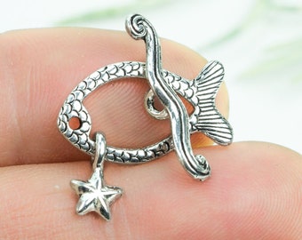 Fish Toggle clasp, with starfish & wave, Beautiful Antique Silver lead free Pewter, Beach jewelry, sea fantasy, nautical clasps, Made in USA