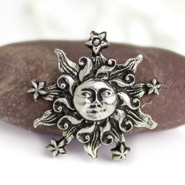 10%OFF Glorious Sun and stars pendant charm Antique Silver celestial astrology bead Bohemian boho lead free Pewter Made in USA 21mm 1pc