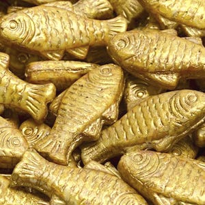 Czech Glass Fish beads, White with Gold Wash, beach jewelry making, double sided, 1 inch, 25mm, 2/6/12 pcs