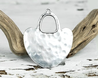 Colgante martillado étnico, colgante focal tribal grande, plata antigua, hecho en Europa, para la fabricación de joyas, 40 mm, cantidad de selección