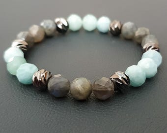 Crystal Cut Labradorite and Aquamarine Natural Stone Bracelet, Energy Bracelet, Meditation Bracelet, Unisex Bracelet, Healing Stone Bracelet