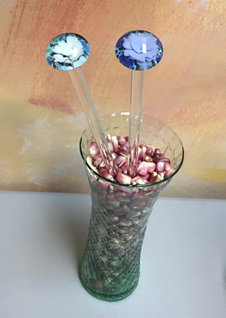 Glass Straight Knitting Needles With Button Tops in Blue and White