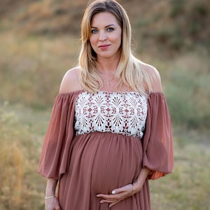 Chiffon Boho maternity gown, Photoshoot dress for pregnanct women  and babyshower, Floral Vintage Dress For The Maternity Session