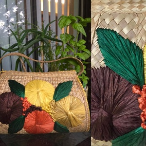 Vintage 1960s Rattan Purse Raffia Floral Motif - Tropical - Hawaiian