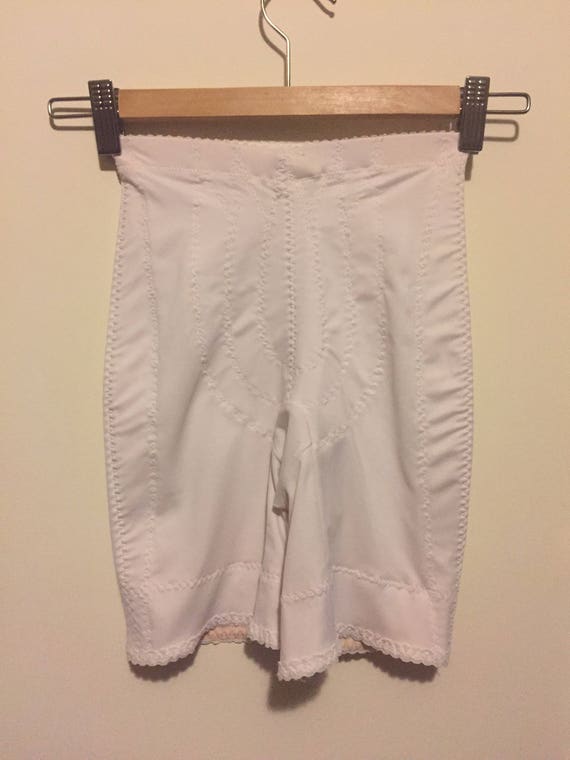 Vintage 1970s Vanity Fair Girdle Shaper Xs S White Etsy