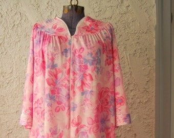 Vestido/bata de estar por casa vintage con estampado floral de los años 70, camisón rosa - Talla mediana - Día de San Valentín